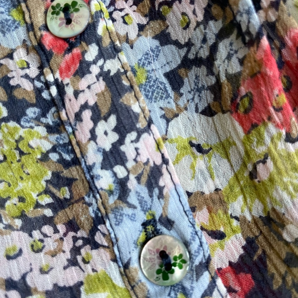 Like New American Rag Chiffon Top, Sz M, Button Down, Floral Blouse